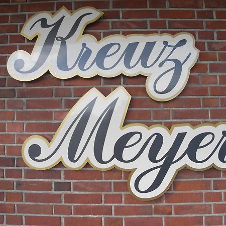 Land-Gut-Hotel Restaurant Kreuz Meyer Stuhr Exterior foto